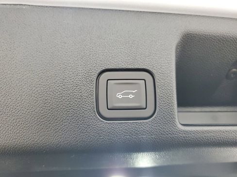 New 2026 Chevrolet Equinox EV LT image 32