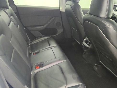Used 2023 Tesla Model Y AWD image 26