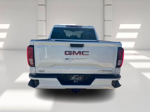 New 2026 GMC Sierra 1500 Elevation image 6