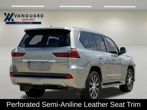 Used 2020 Lexus LX 570 4WD w/ Luxury Package image 10