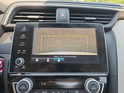 Used 2019 Honda Insight Touring image 34