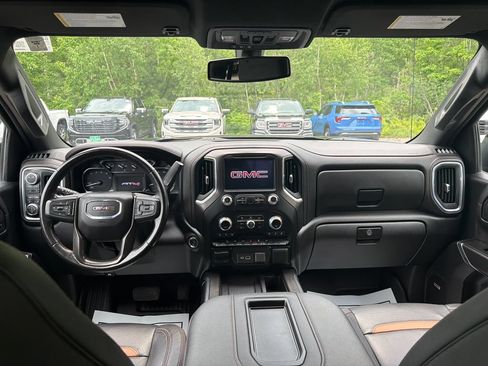 Certified 2021 GMC Sierra 1500 AT4 w/ AT4 Preferred Package AWD/4WD image 15