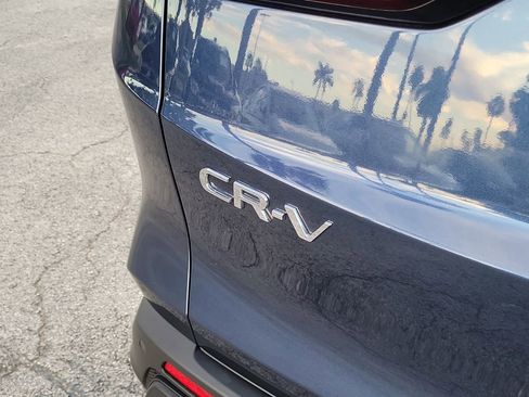 Used 2024 Honda CR-V EX-L image 7
