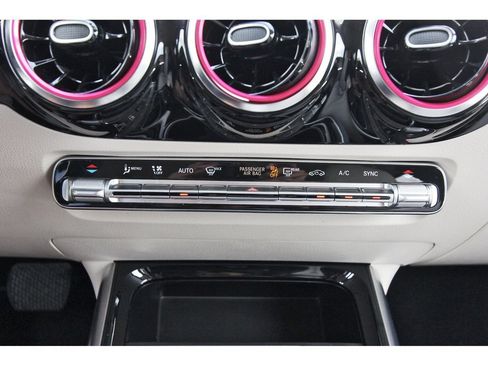 Used 2022 Mercedes-Benz GLA 250 image 28