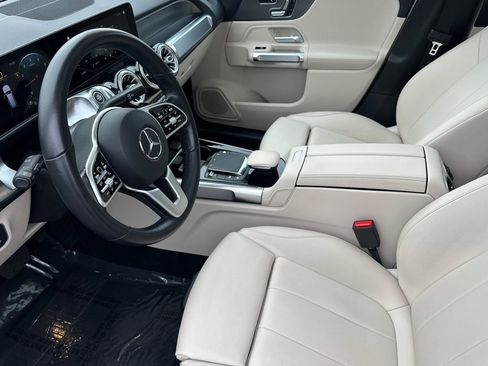 Certified 2021 Mercedes-Benz GLB 250 4MATIC image 10