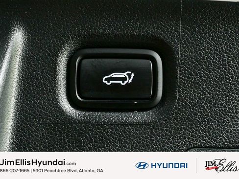 Certified 2023 Hyundai Santa Fe Limited image 33