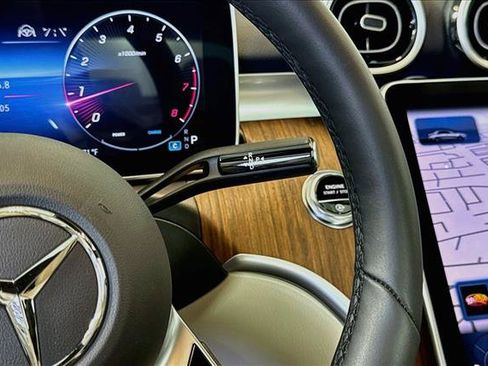 Used 2024 Mercedes-Benz C 300 Sedan image 16