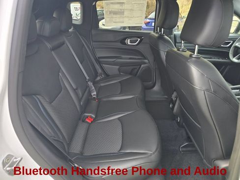 New 2026 Jeep Compass Latitude AWD/4WD image 23