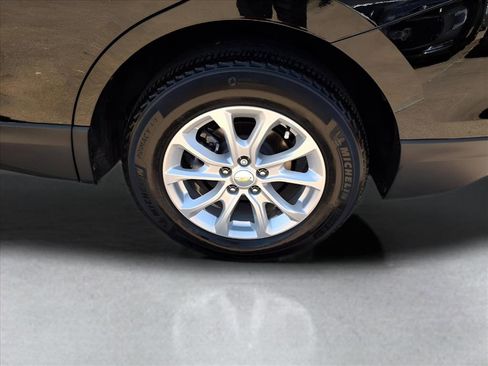 Used 2021 Chevrolet Equinox LT image 27