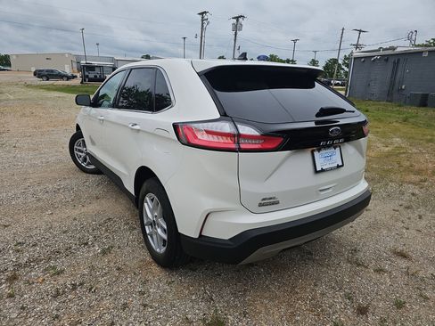 Used 2024 Ford Edge SEL w/ Convenience Package AWD/4WD image 6