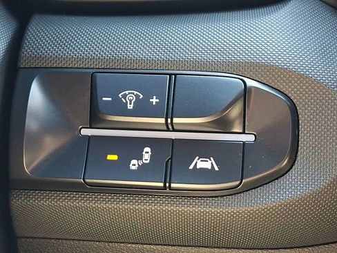 Used 2022 Hyundai Veloster N image 25