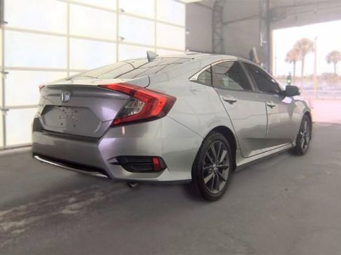 Used 2021 Honda Civic EX image 4