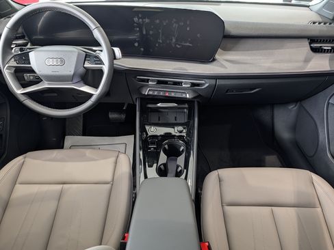 New 2026 Audi Q3 quattro 2.0T AWD/4WD image 8