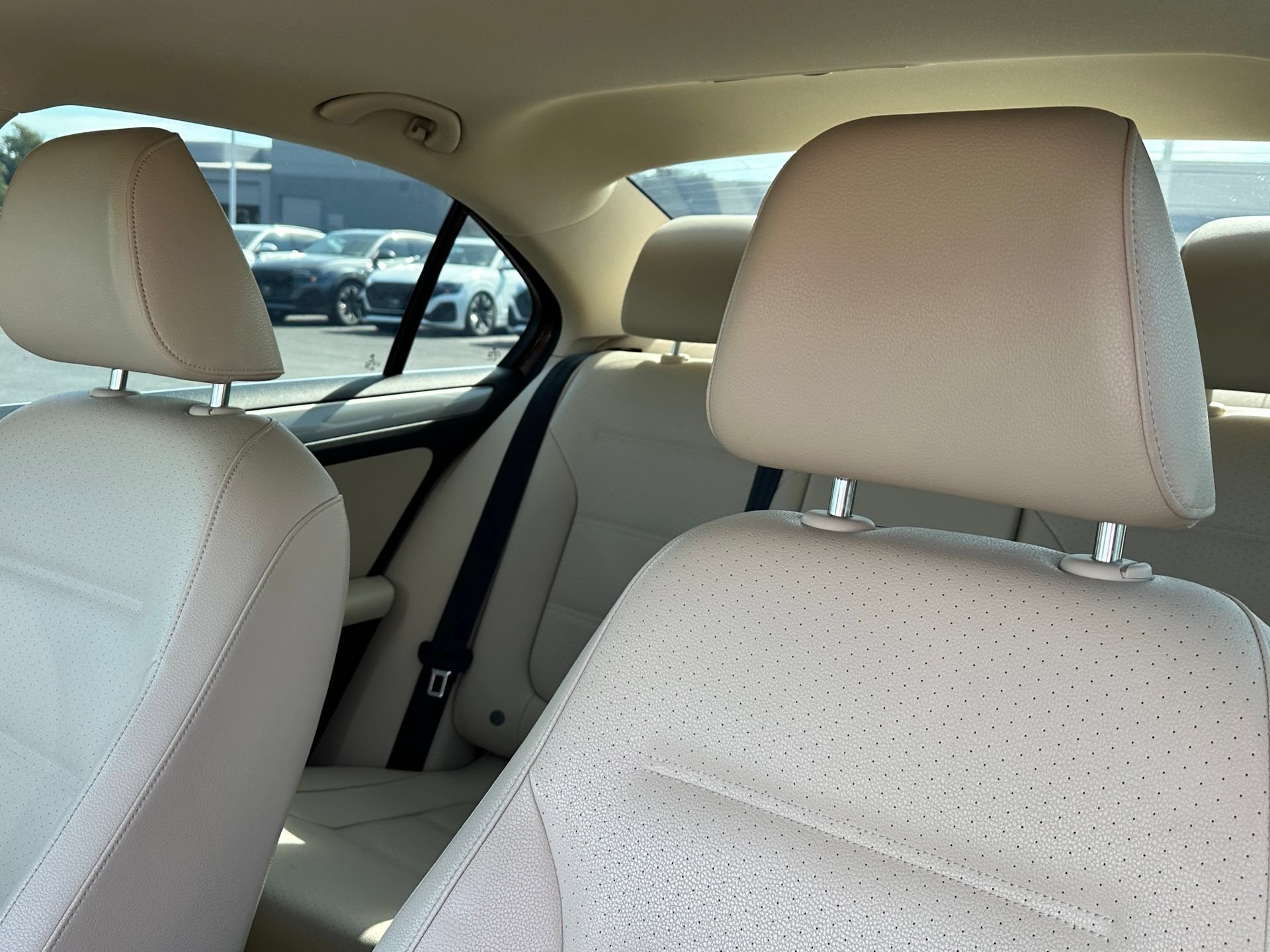 Used 2017 Volkswagen Jetta SE FWD image 11