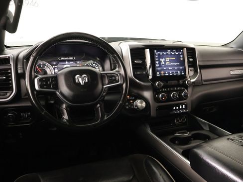 Used 2021 RAM 1500 Laramie AWD/4WD image 2