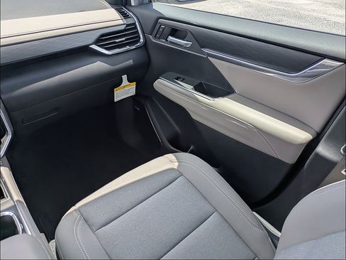 New 2026 GMC Acadia Elevation FWD image 14