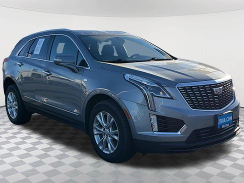 Used 2023 Cadillac XT5 Luxury image 3