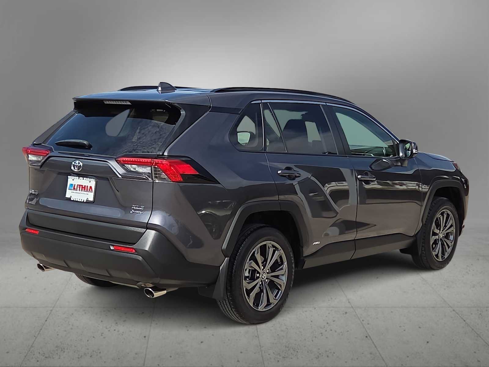 Certified 2025 Toyota RAV4 XLE Premium AWD/4WD image 8