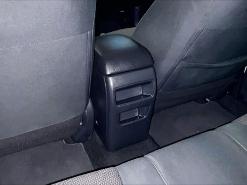 Used 2019 Nissan Sentra S image 36