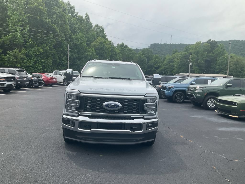 New 2026 Ford F350 Lariat w/ Chrome Package AWD/4WD image 2