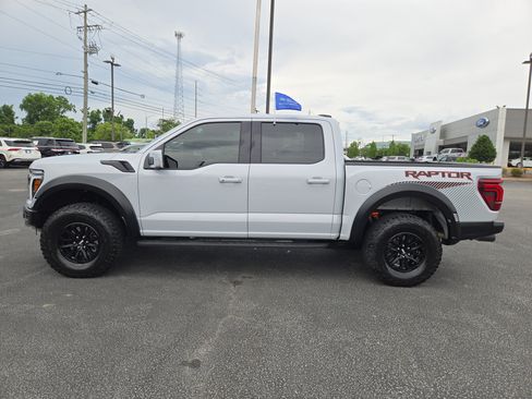 Certified 2025 Ford F150 Raptor AWD/4WD image 12