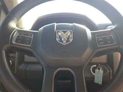 Used 2016 RAM 2500 Tradesman w/ Power & Remote Entry Group image 30