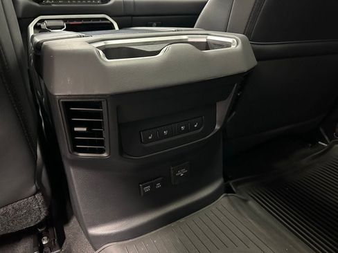 Used 2024 Toyota Tundra Platinum AWD/4WD image 51
