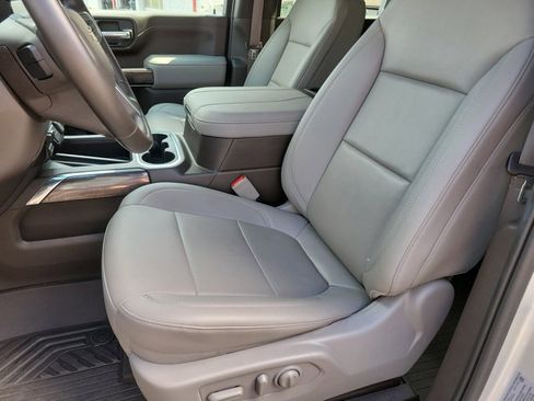 Used 2023 Chevrolet Silverado 2500 LTZ w/ LTZ Premium Package image 13