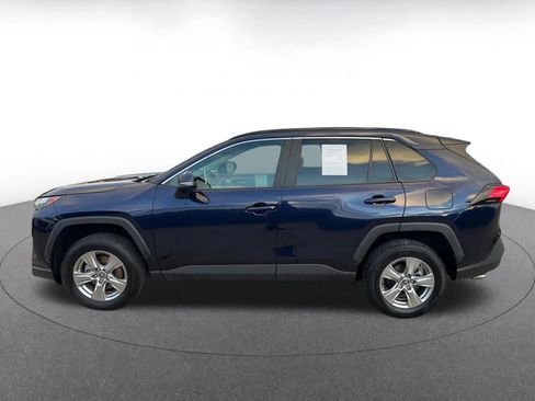 Used 2025 Toyota RAV4 XLE image 10