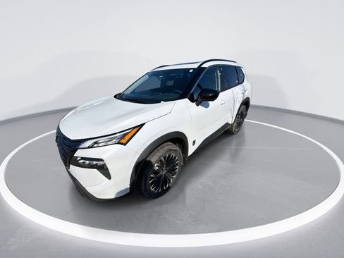 New 2026 Nissan Rogue SV image 4