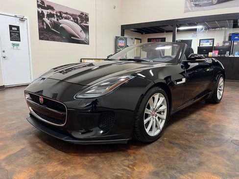 Used 2019 Jaguar F-TYPE image 5