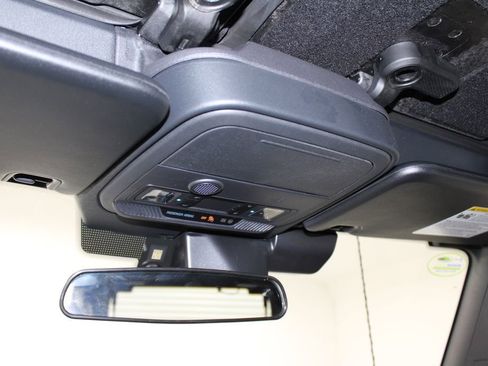 New 2025 Ford Bronco 4-Door image 37