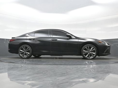 Used 2021 Lexus ES 250 F Sport w/ Accessory Package 2 AWD/4WD image 39