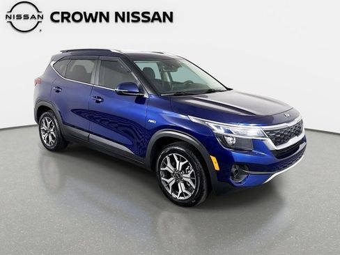 Used 2021 Kia Seltos EX AWD/4WD image 4