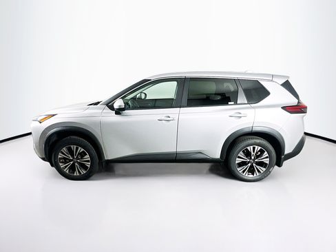 Used 2023 Nissan Rogue SV FWD image 4