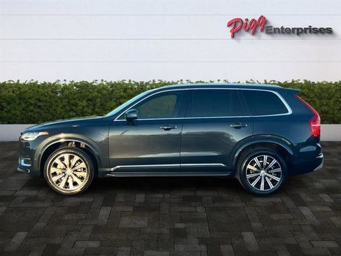 Used 2022 Volvo XC90 T6 Inscription w/ Advanced Package image 3