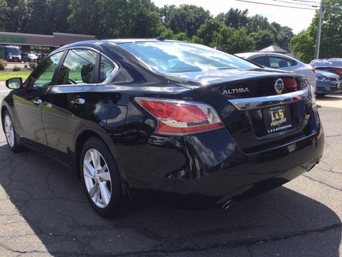 Used 2015 Nissan Altima 2.5 SL w/ Technology Package FWD image 10