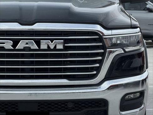 Used 2025 RAM 1500 Laramie image 9