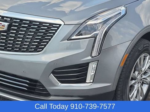 Used 2021 Cadillac XT5 Premium Luxury FWD image 9