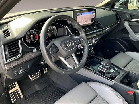 Certified 2023 Audi SQ5 Premium Plus w/ Premium Plus Package AWD/4WD image 17