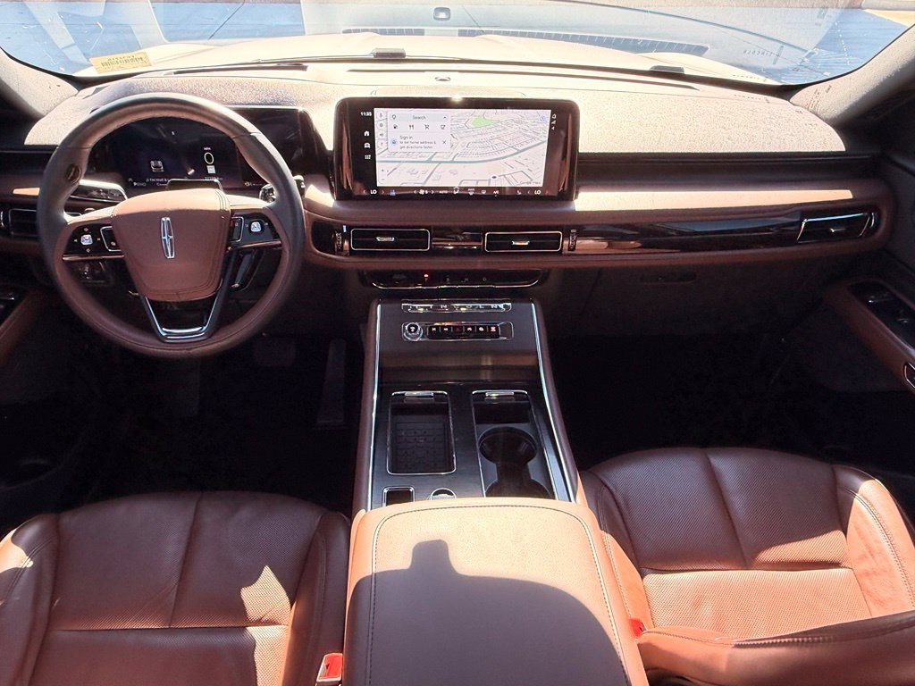 Used 2025 Lincoln Aviator Reserve w/ Illumination Package AWD/4WD image 13
