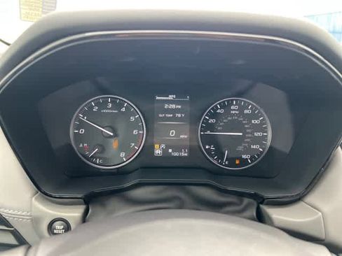 Used 2025 Subaru Outback Premium image 14