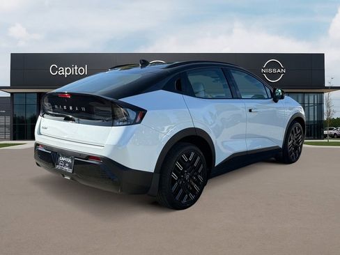 New 2026 Nissan Leaf Platinum+ image 5