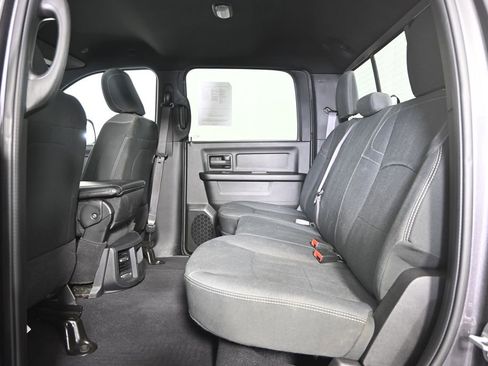 Used 2022 RAM 2500 Tradesman image 17