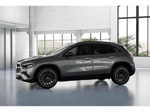 New 2026 Mercedes-Benz GLA 250 4MATIC image 36