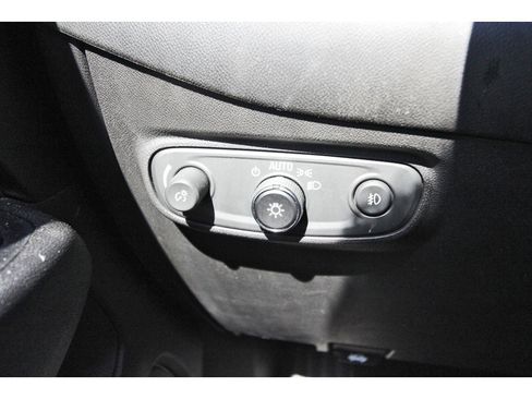 Used 2020 Chevrolet Equinox LT image 21