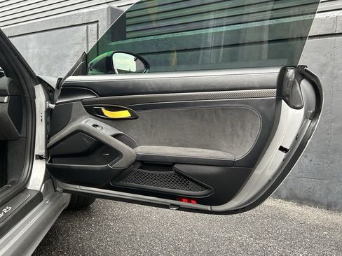 Certified 2025 Porsche 718 Boxster Spyder RS image 26