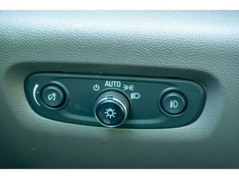 Used 2019 Chevrolet Traverse LT w/ LT Premium Package image 28