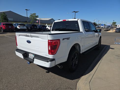 Used 2023 Ford F150 4x4 SuperCrew Hybrid image 5