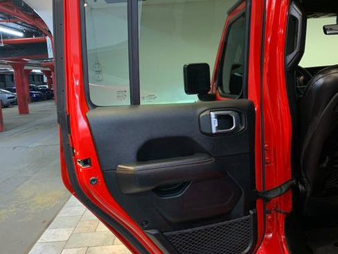 Used 2021 Jeep Gladiator Mojave image 40